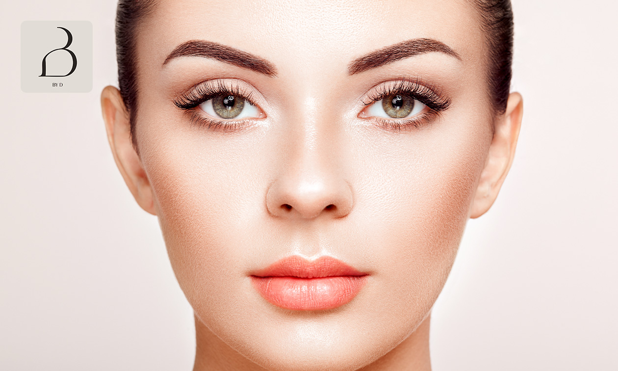 Wenkbrauw- of wimperbehandeling naar keuze