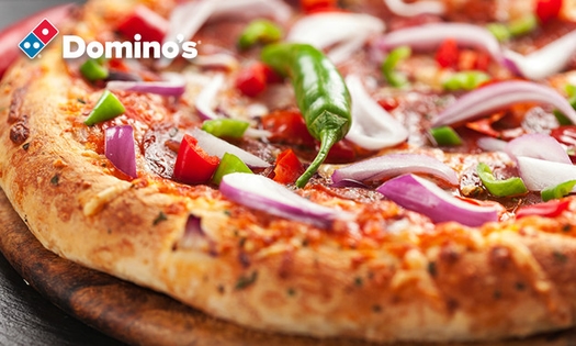 Domino's pizza naar keuze evt.+ chicken combobox