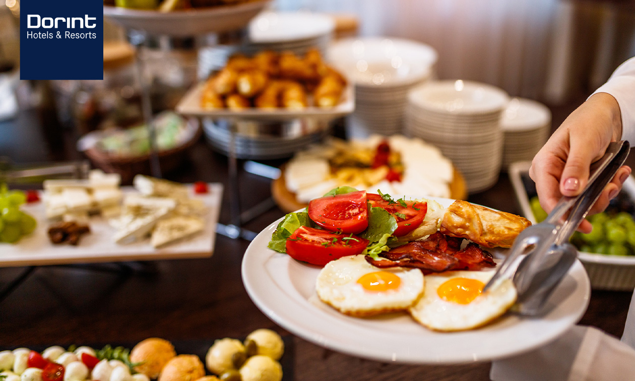 Frühstücksbuffet + Glas Bianco Frizzante „Le Contesse“ in Köln an der Messe