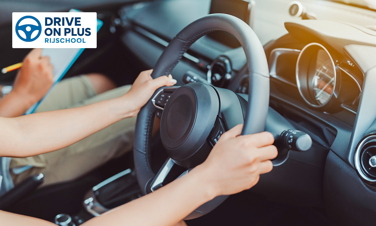 Introductieles of 5 of 8 autorijlessen + praktijkexamen