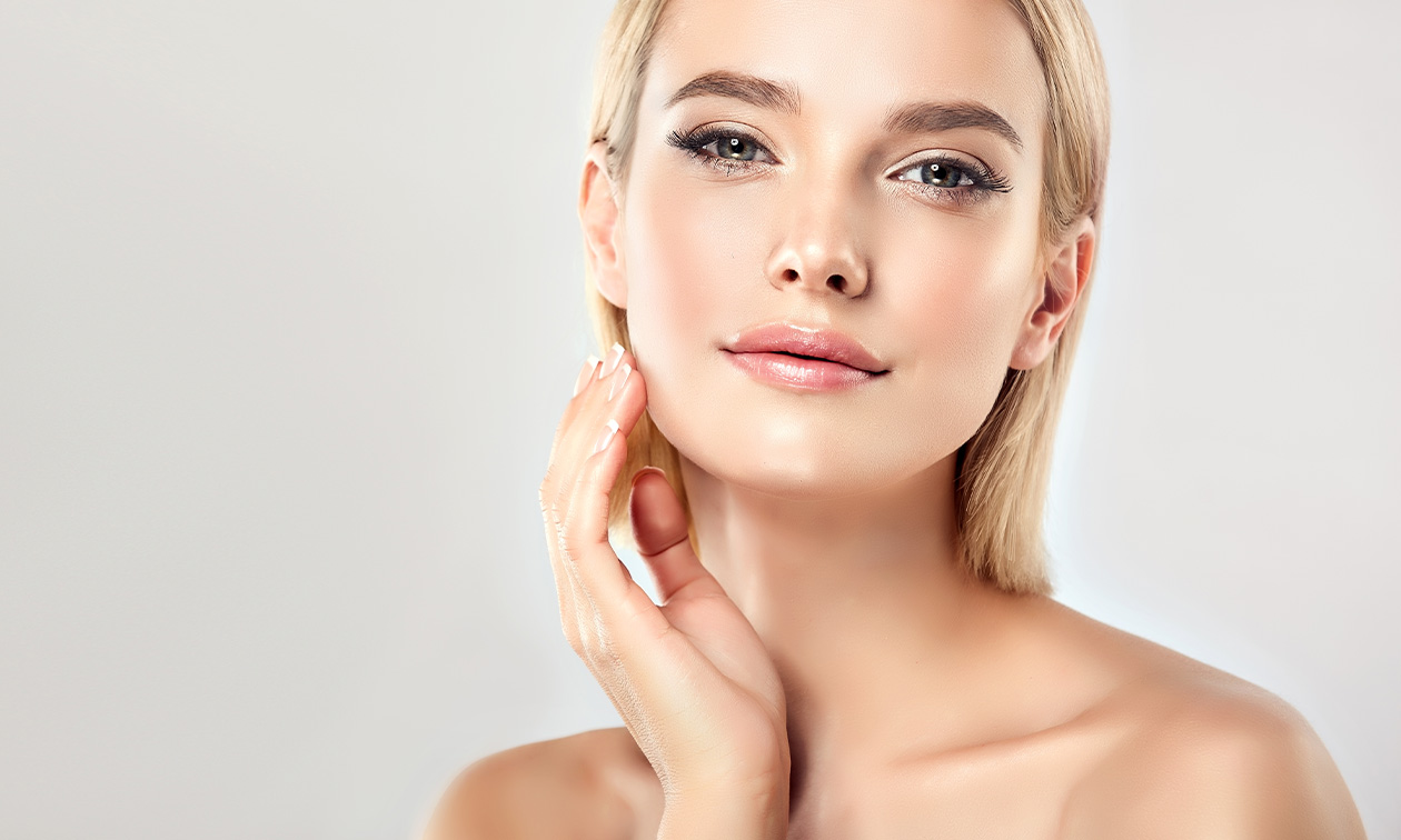 Wimperlift of gezichtsbehandeling naar keuze