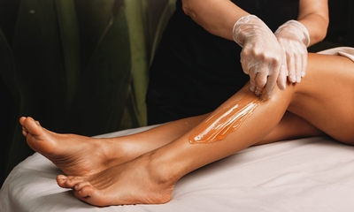 Waxbehandeling voor bikinilijn, benen, oksel en buik
