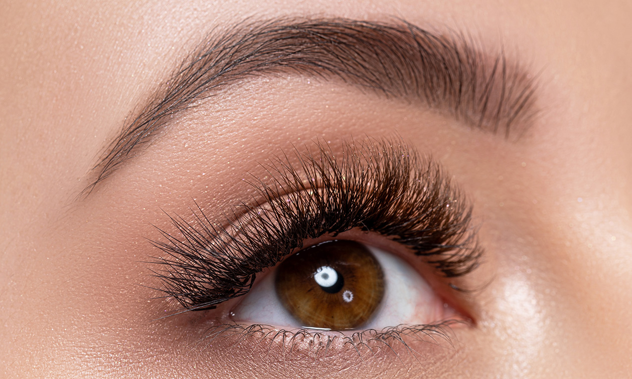 Wimperbehandeling naar keuze
