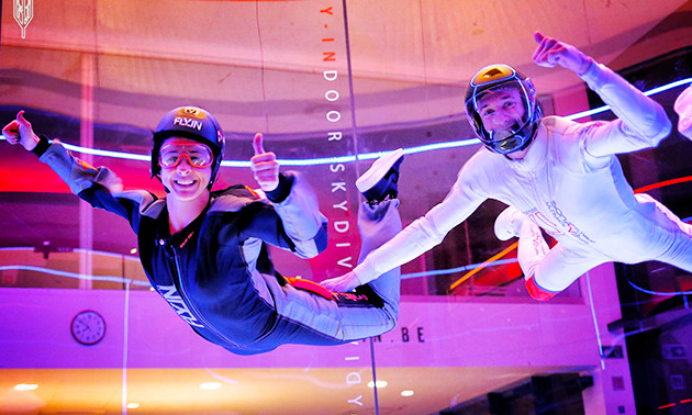 2 sessies indoor skydiving + foto's en video's