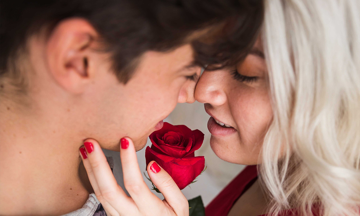 Valentijns-, moeder/vaderdag- of iets te vieren-fotoshoot (max. 100 personen) + 2 foto's