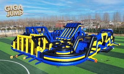 Entree springkussenpark (120 min) in de buurt van Luik