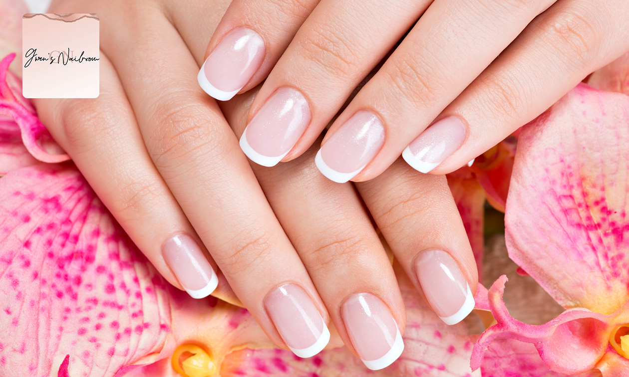Nieuwe set acrylgelnagels