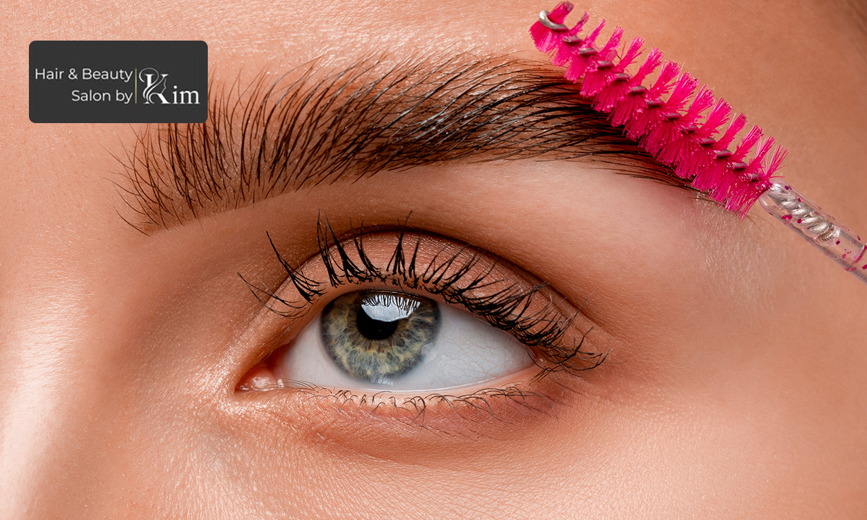 Wenkbrauwbehandeling naar keuze