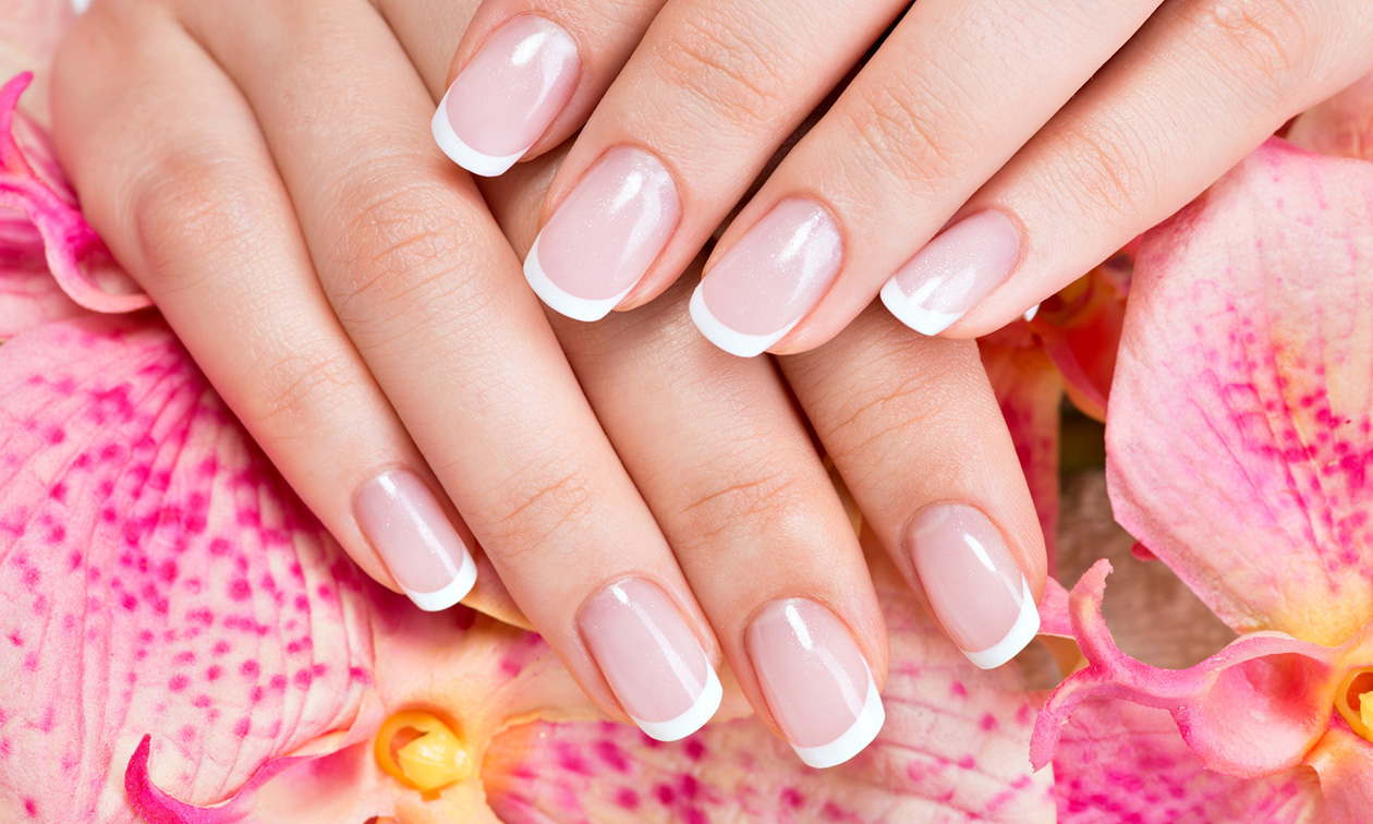 Manicure- of pedicurebehandeling + evt. gellak (30, 45 of 60 min)