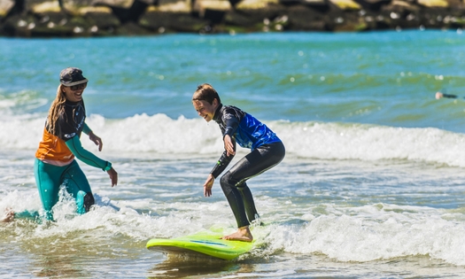 Surfles (2 uur) + vrij surfen (1,5 uur)