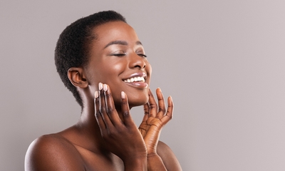 Soin visage au choix (60 min) ou soin Hydrafacial (1h30) près de Liège