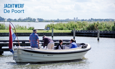Huur sloep, pontonboot of RIB-boot voor halve of hele dag (1 t/m 12 pers.)