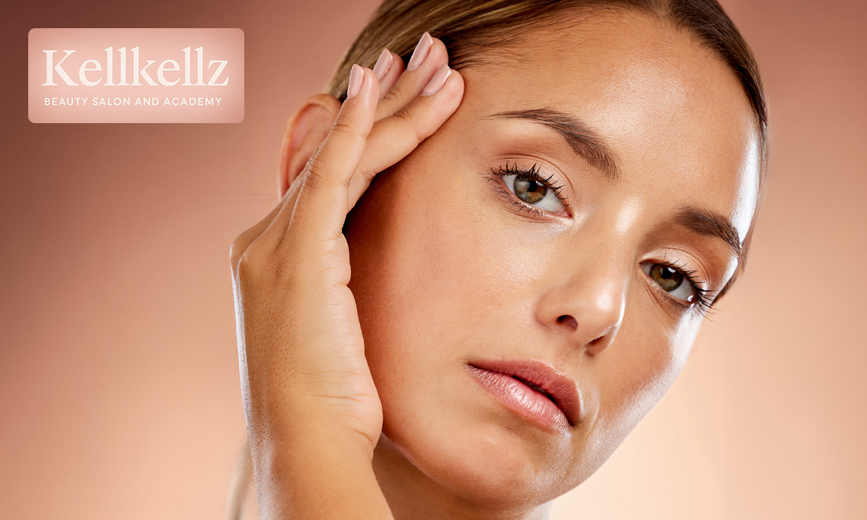 Wimper- of wenkbrauwbehandeling naar keuze