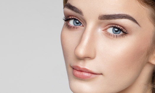 Extensions de cils un à un ou volume russe à Béthune