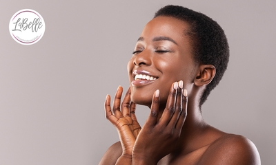 Luxe gelaatsbehandeling naar keuze (45, 60 of 90 min)