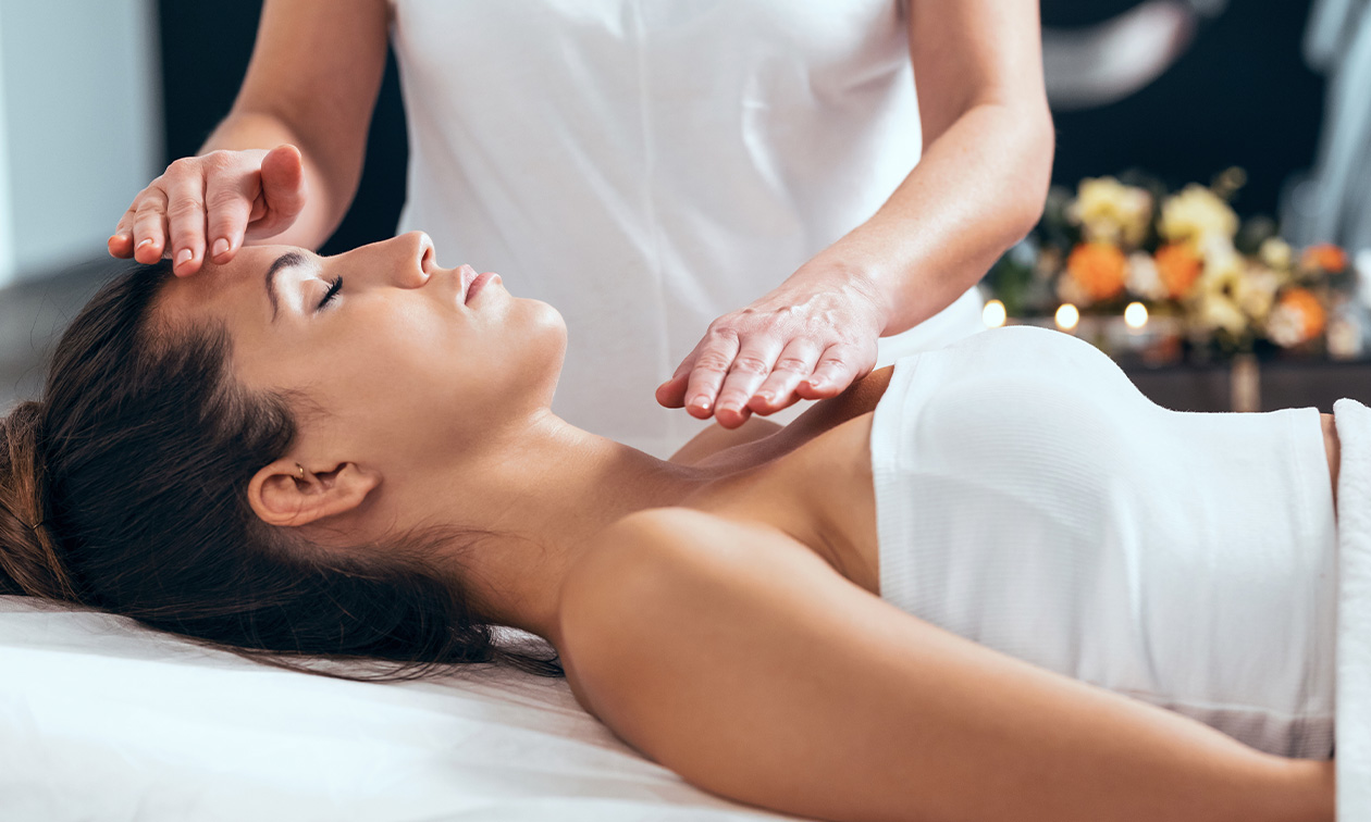 Reikibehandeling incl. frequentiehealing + intake (60 min)