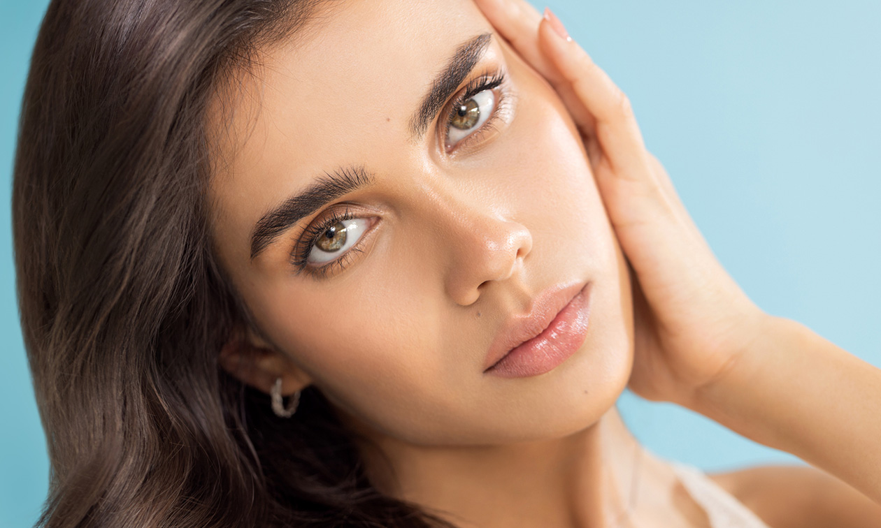 Wimperextensions of wenkbrauwlift + verven