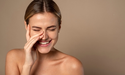 Gezichtsbehandeling naar keuze (30, 60 of 70 min)