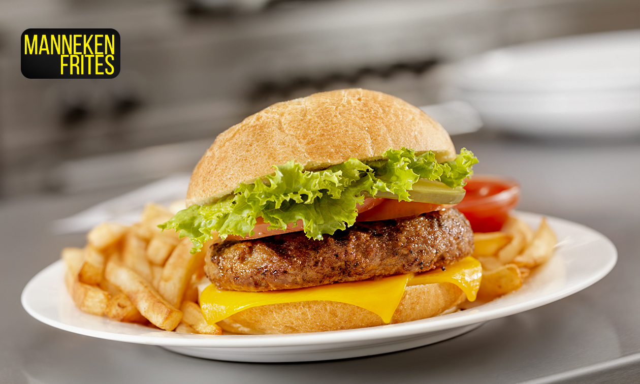 Menu burger classique à la carte + frites + sauce au choix + boisson au choix
