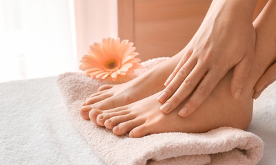 (Spa-)pedicurebehandeling + gellak