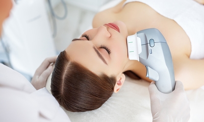 HIFU-faceliftbehandeling voor zone(s) naar keuze