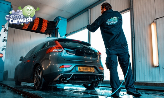 Compleet autowasprogramma bij Mr. Bubbels + evt. binnenreiniging