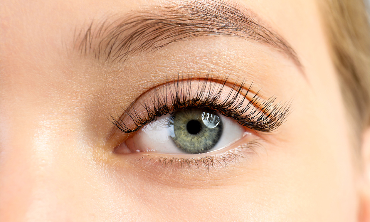 1 of 2 wimperliftbehandeling(en) + tinting