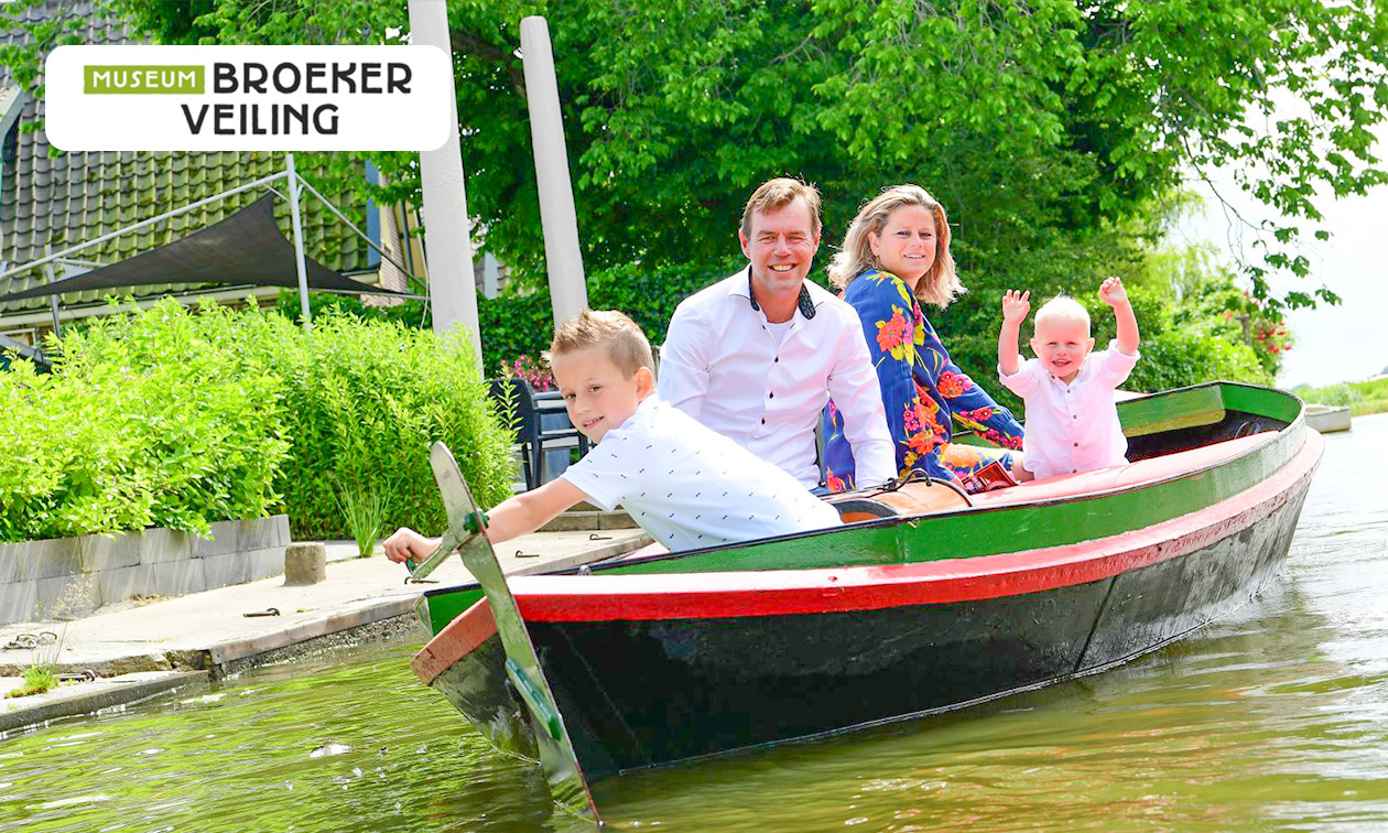 Fluisterboot varen (2 uur) voor 2 t/m 6 personen