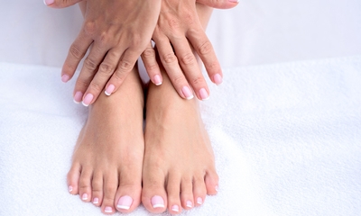 Spa-manicurebehandeling of -pedicurebehandeling of gezichtsbehandeling