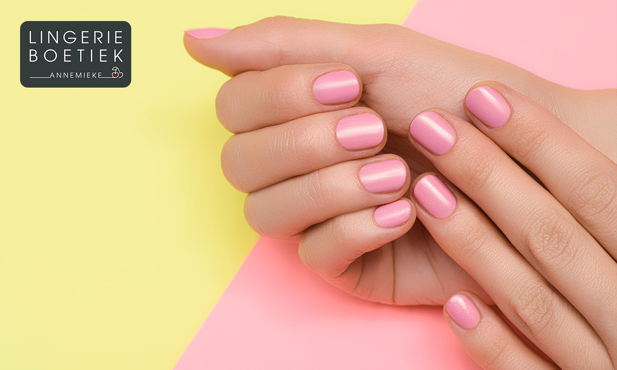 Nagelbehandeling naar keuze Nagelbehandeling naar keuze