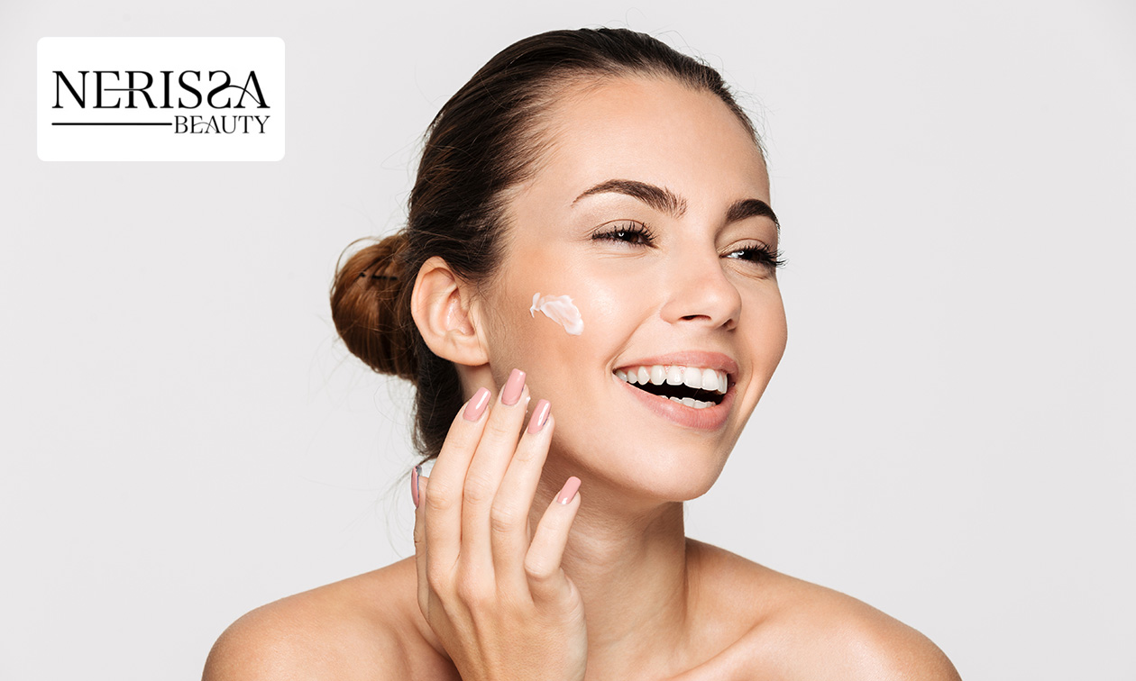 Gezichtsbehandeling naar keuze