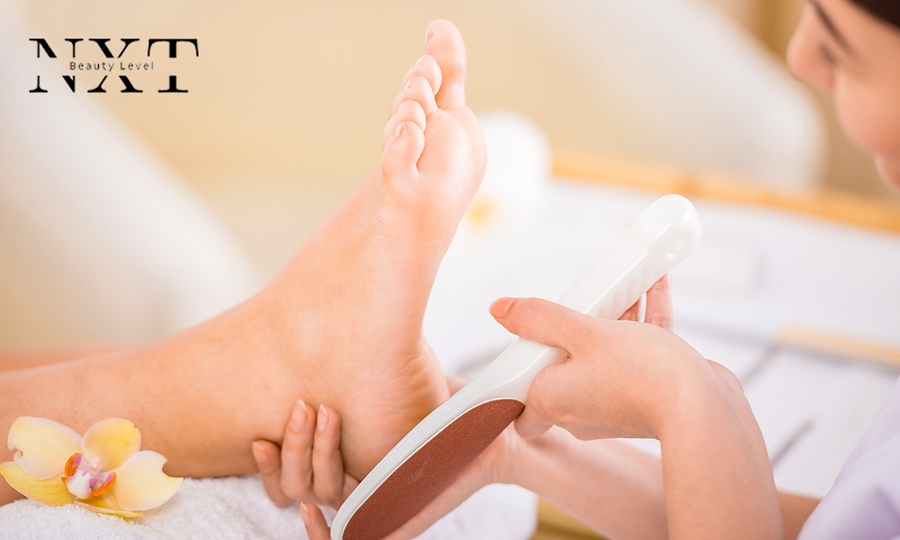 Pedicurebehandeling + evt. gellak en/of schimmelnagelbehandeling (30, 45 of 75 min)
