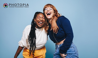 Fotoshooting (30 Min.) für bis zu 4 Personen + Digitales Foto + Fotoabzug