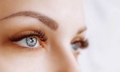 Wimperbehandeling naar keuze