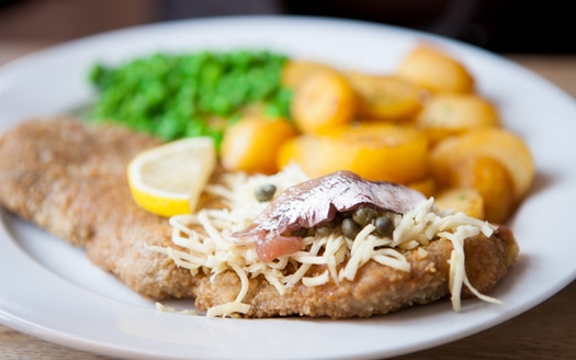Wienerschnitzel med det hele