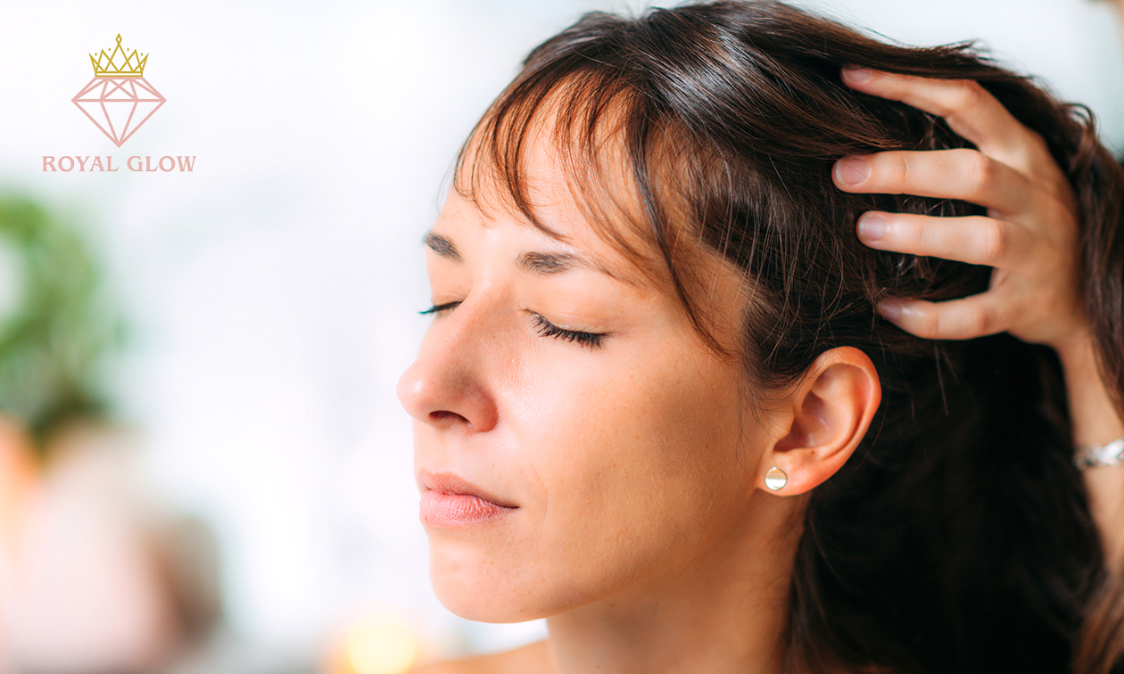 Hairplay/kriebelmassage en/of hoofd-, nek- en schoudermassage