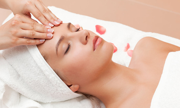 Gezichtsbehandeling + massage (75 min) bij Salon Zofijn