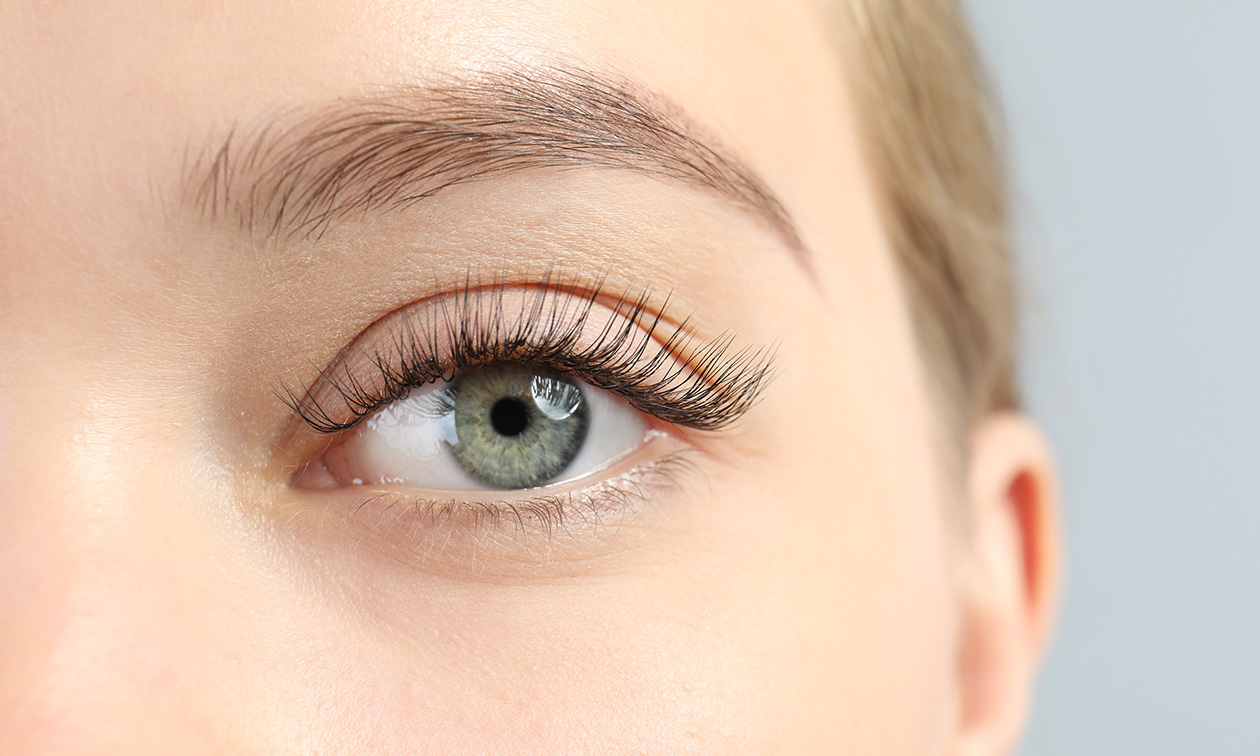 Wimperbehandeling naar keuze