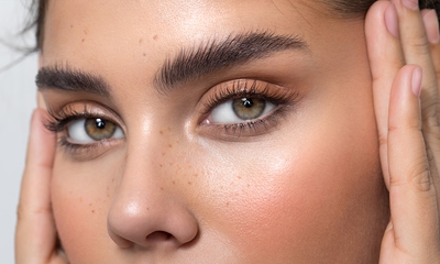 Powder Brow-Behandlung inkl. Nachbehandlung