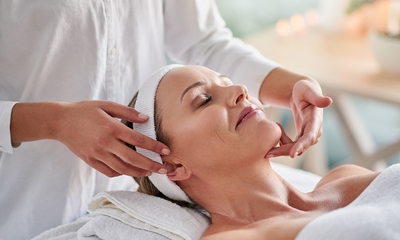 Gesichtsmassage nach Wahl (30 oder 45 Minuten) in Bonn