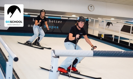 Skiles (1 uur) + materiaal bij Skischool Oosterhout