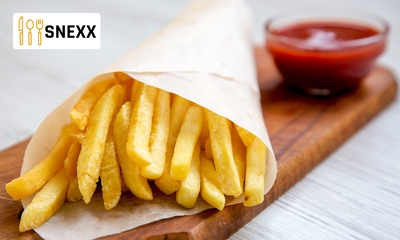 Medium puntzak friet + kruiden + saus in hartje Groningen