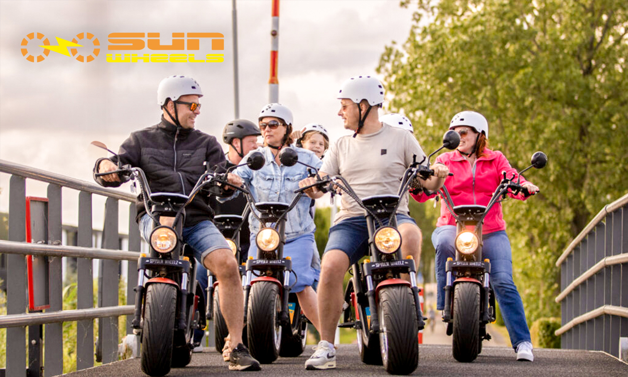Huur e-chopper (3 uur) + koffie/thee + routes