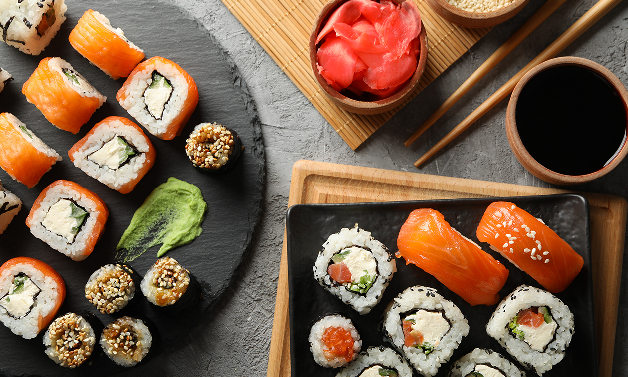 Sushibox of snackbox (16, 36 of 44 stuks) voor afhaal of bezorging van The Deli Company