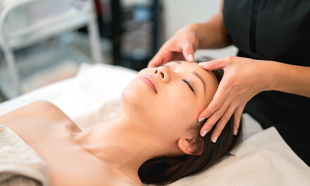 Ayurvedische hoofdmassage (60 min)