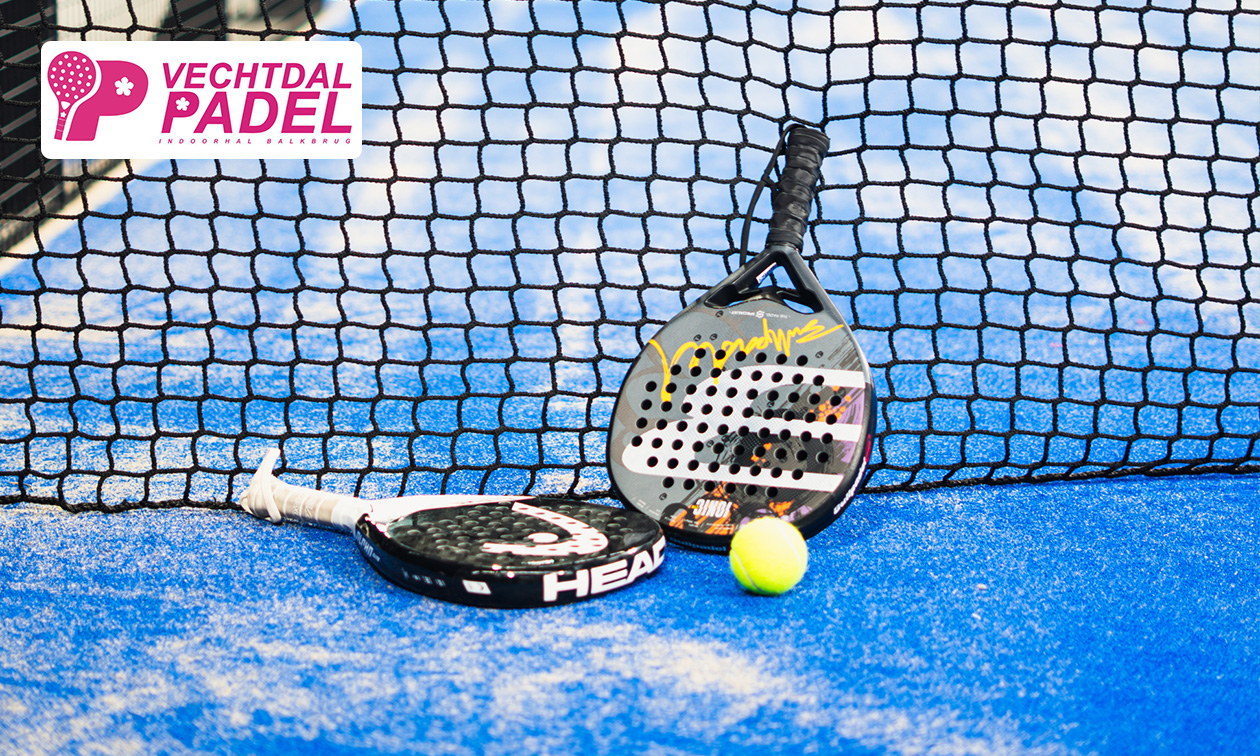 Huur indoor padelbaan (60 min)
