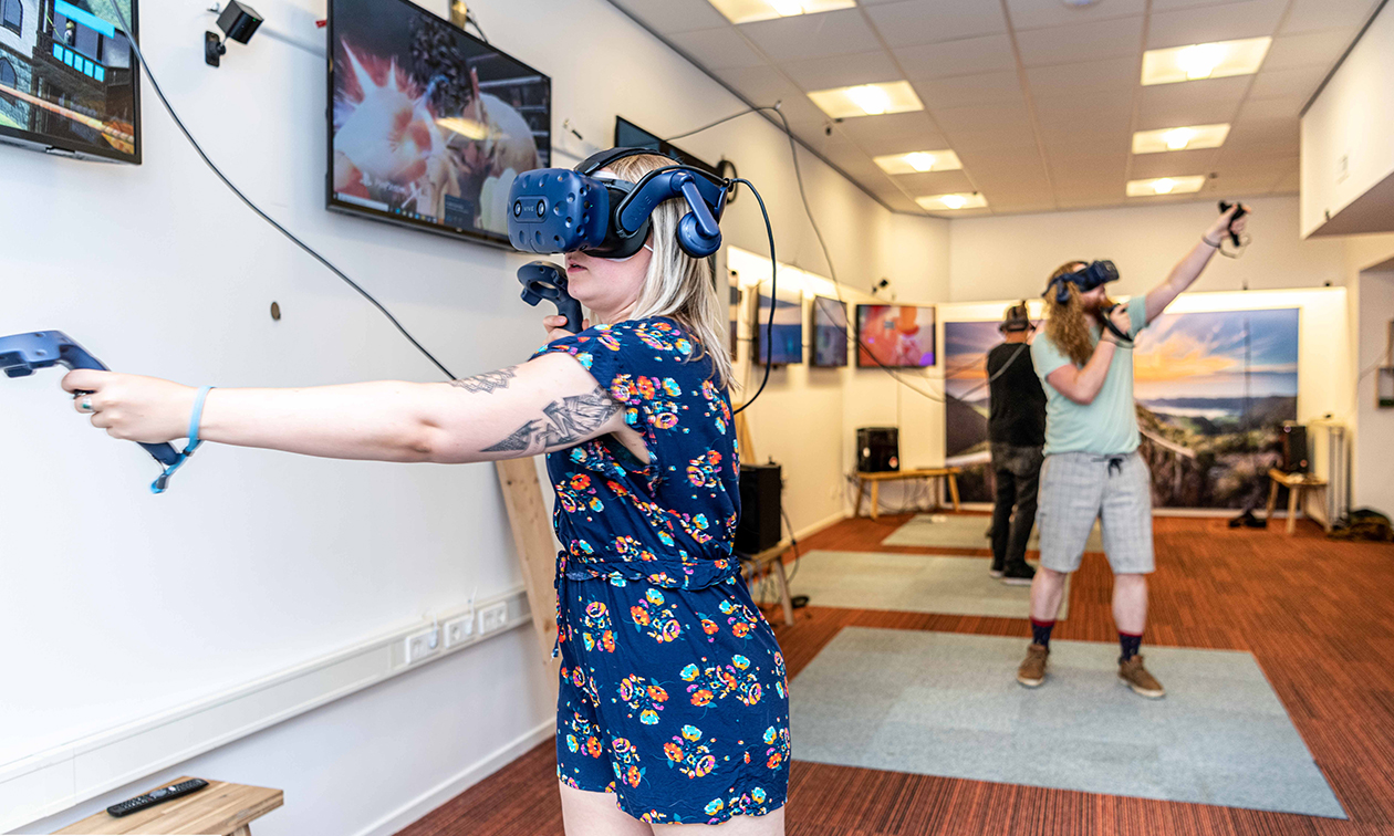 VR-experience + consumptie in hartje Leiden