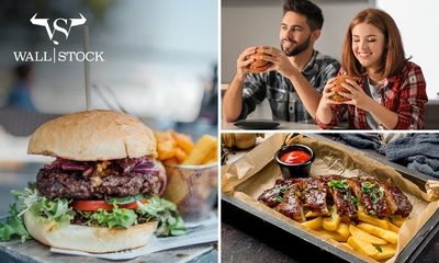 Burger of spareribs + friet bij Wall Stock 61