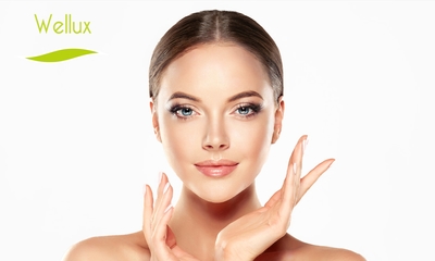 Luxe gelaatsbehandeling (60 min) of wenkbrauw- of wimperbehandeling
