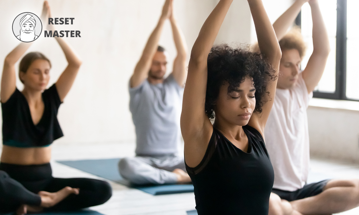 (onbeperkt) yoga en meditatie-lessen